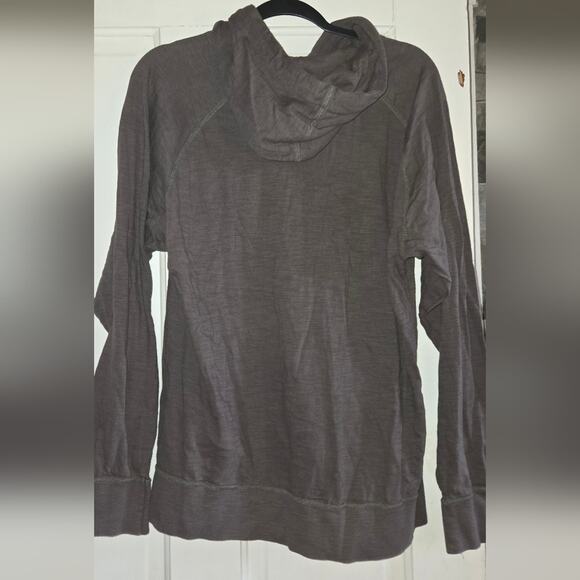 Rockford Ice hogs long sleeve tshirt size L - Picture 3 of 4